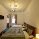 Esfahan-HezaroyekshabeChaharbagh-04.jpg