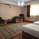Shiraz-Parmis-02.jpg