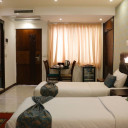 Shiraz-Vakil-05.jpg