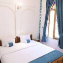 esfahan-ghasrmonshi-32.jpg