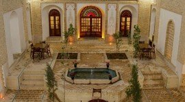 اقامتگاه سنتی کلیاس کرمان