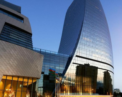 Baku-FairmontFlameTowers-1.jpg