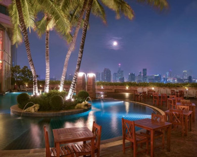 Bangkok-PrincePalace-23.jpg