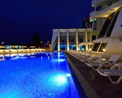 Batumi-GrandGloria-12.jpg