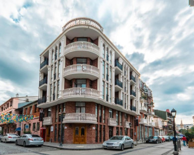 Batumi-London-1.jpg