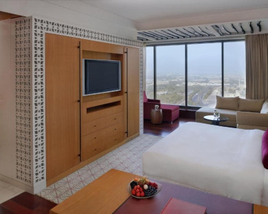 Dubai-TheH-14.jpg