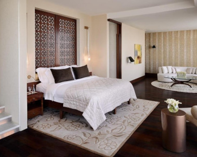 Dubai-TheH-19.jpg