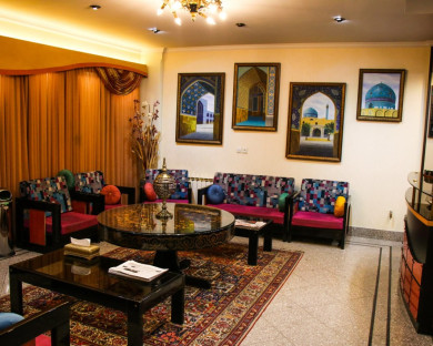 Esfahan-HashtBehesht-19.jpg