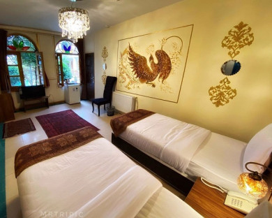 Esfahan-Keshishhouse-25.jpg