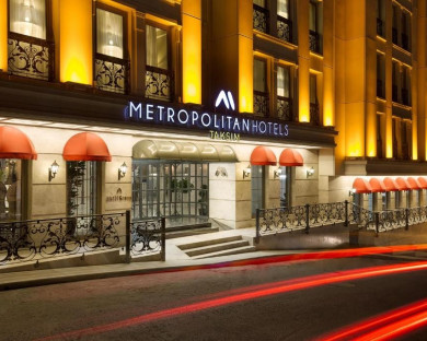 Istanbul-MetropolitanTaksim-2.jpg