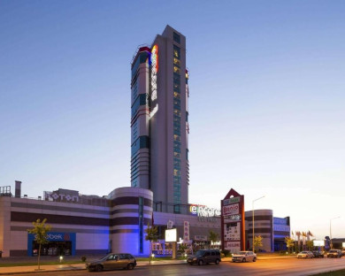 Istanbul-RamadaEncore-1.jpg