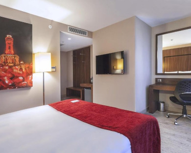Istanbul-RamadaEncore-15.jpg