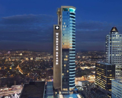 Istanbul-WyndhamGrandLevent-1.jpg