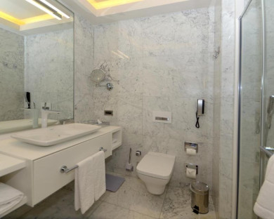 Istanbul-WyndhamGrandLevent-18.jpg