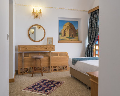 Kerman-VakilKarvanaserai(karvanica)-20.jpg