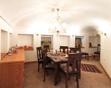Kerman-VakilKarvanaserai(karvanica)-21.jpg