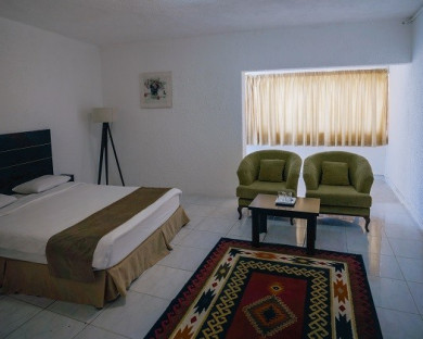 Kish-Goldis-30.jpg