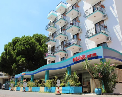Kusadasi-Melike-1.jpg