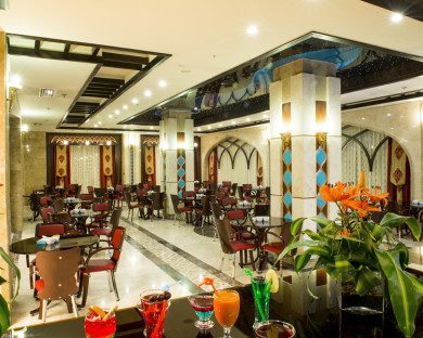 Mashhad-Madineh_alreza-08.jpg