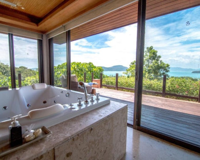 Phuket-SriPanwaLuxuryPool-29.jpg