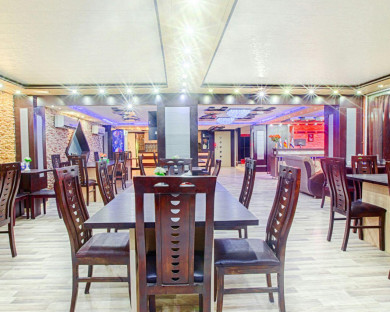 Qeshm-Arman-06.jpg