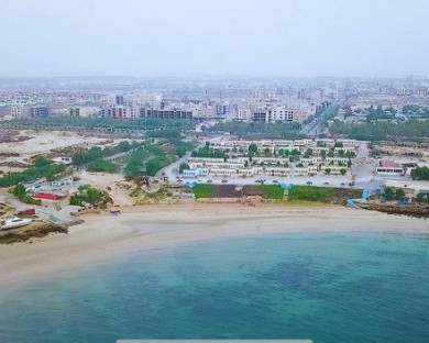 Qeshm-BagheIranZamin-04.jpg