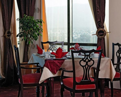 Shiraz-Chamran-14.jpg