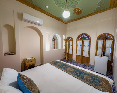Shiraz-Iranmehr-35.jpg