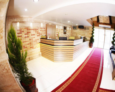 Shiraz-NasirAlMolk-03.jpg