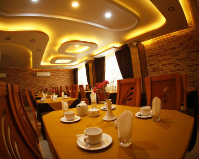 Shiraz-NasirAlMolk-06.jpg
