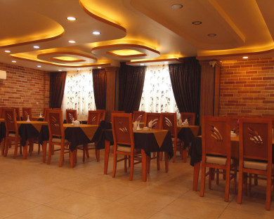 Shiraz-NasirAlMolk-08.jpg