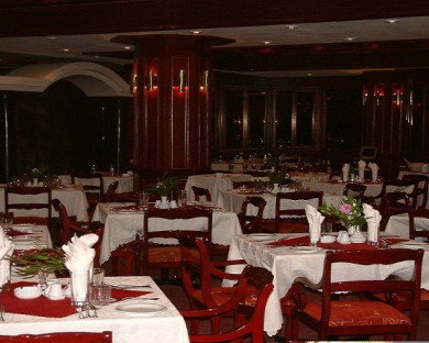 Shiraz-Pars-04.jpg