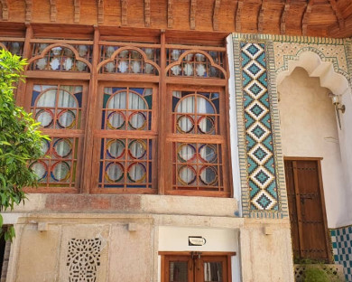 Shiraz-Vaalaad-1.jpg