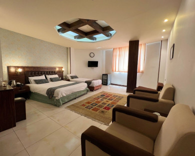 Shiraz-Vakil-16.jpg