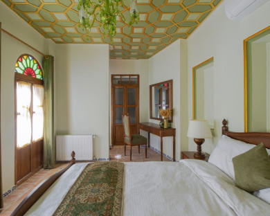 Shiraz-Vartaj-12.jpg