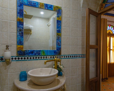 Shiraz-Vartaj-16.jpg