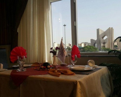 Tabriz-Eshteghbal-92.jpg