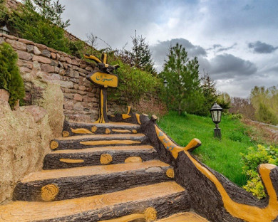 Tabriz-Laleh-27.jpg
