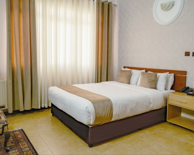 Tehran-Arman-10.jpg