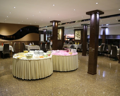 Tehran-Eram-07.jpg