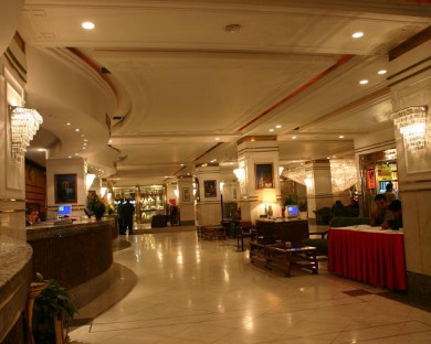 Tehran-Laleh-18.jpg