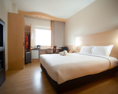 Tehran-Novotel-06.jpg