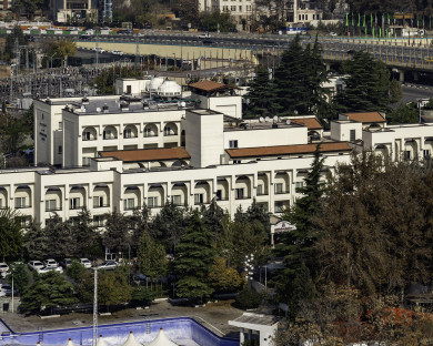 Tehran-ParsianEvin-44.jpg