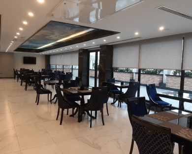 Tehran-Ritz-2.jpg