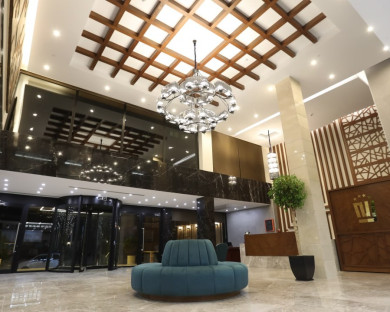 Tehran-Ritz-4.jpg