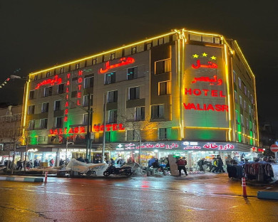 Tehran-Valiasr-22.jpg