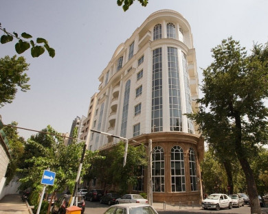 Tehran-Wisteria-06.jpg
