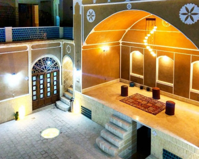 Yazd-Avasa-02.jpg