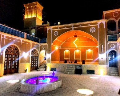 Yazd-Avasa-04.jpg