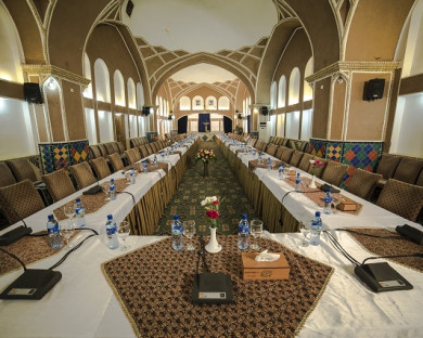 Yazd-BaghMoshirOlMamalek-93.jpg